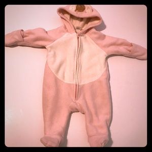 Old navy unicorn snowsuit size 0-3 months